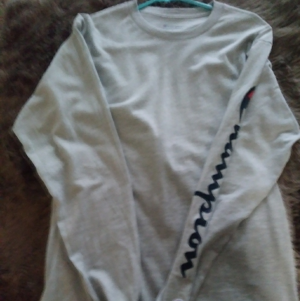 Champion long sleeve